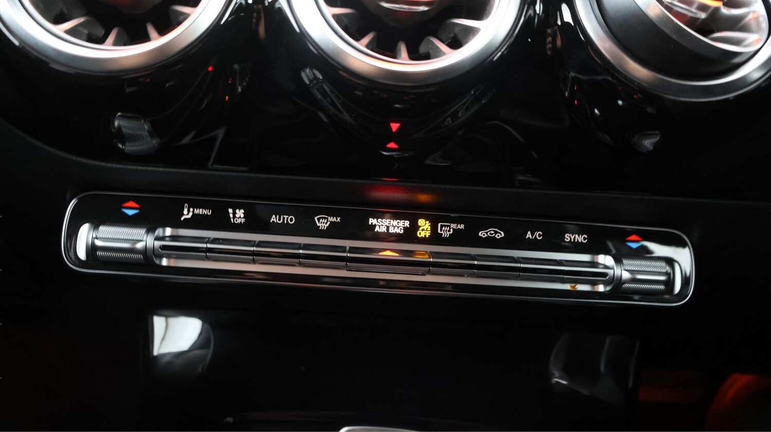 Used Mercedes-Benz A-Class 2022 for sale - 77968467: Photo 12