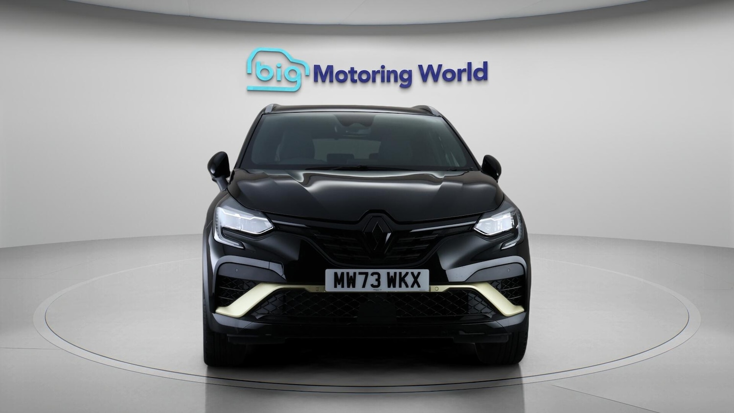 Used Renault Captur 2023 for sale - 76432939: Photo 3