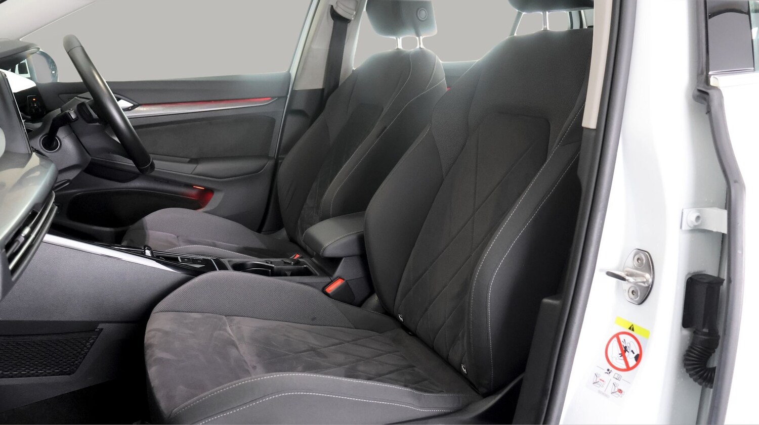 Used Volkswagen Golf 2023 for sale - 77984576: Photo 14