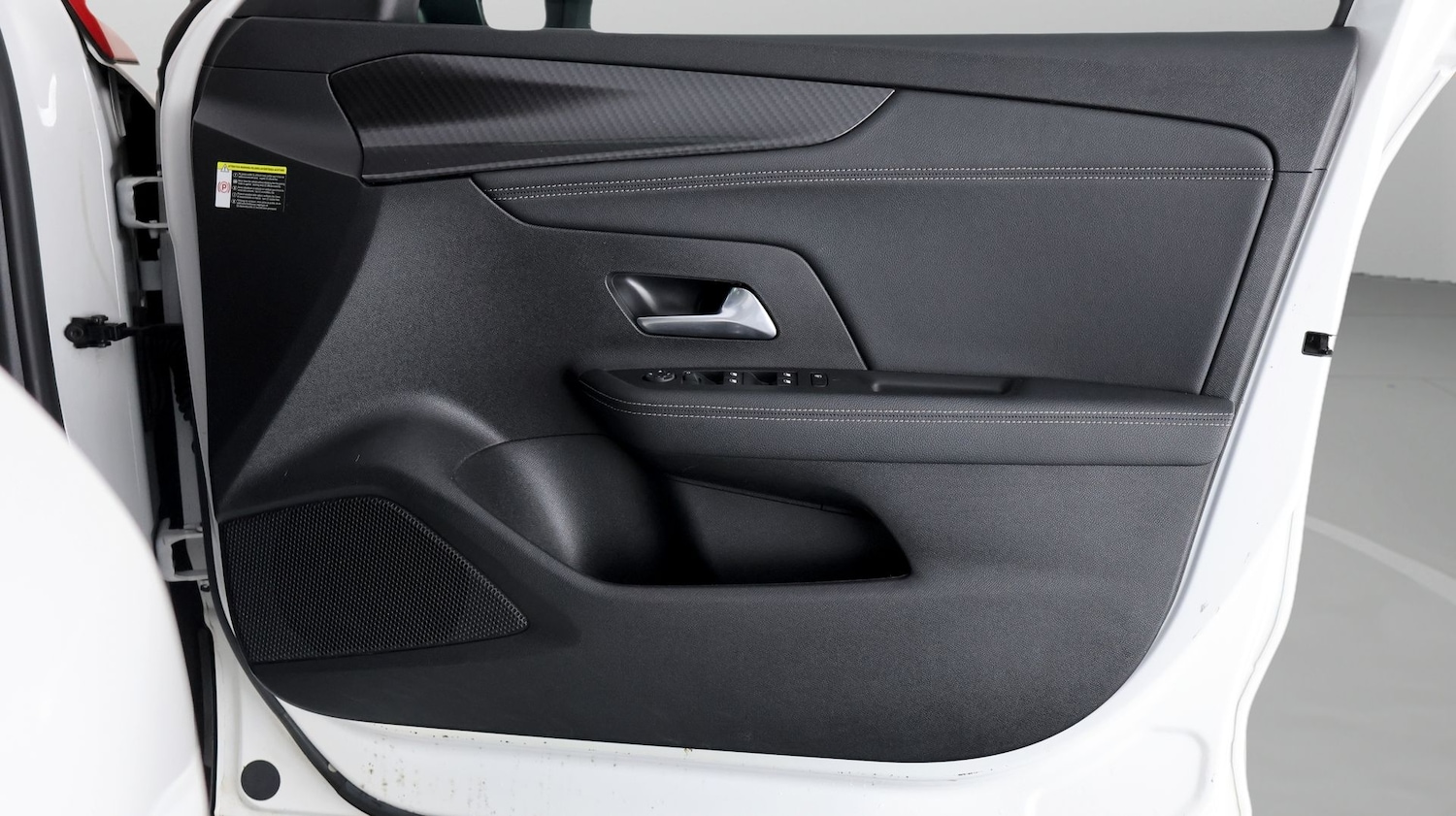 Used Vauxhall Mokka 2023 for sale - 77976954: Photo 15