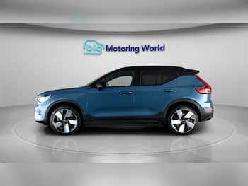 Used Volvo XC40 2023 for sale - 79828731: Photo