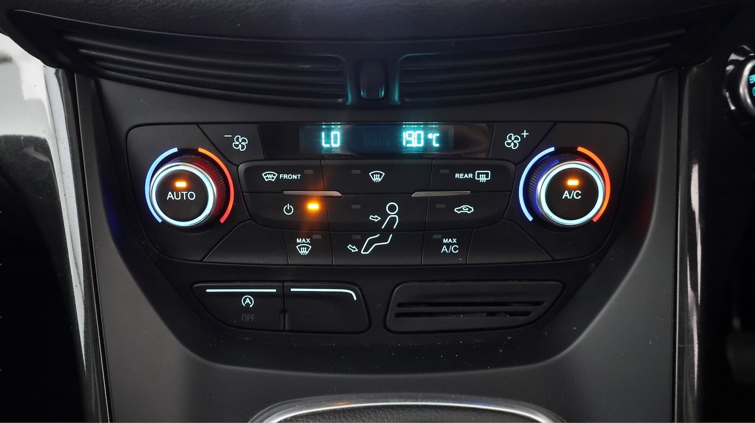 Used Ford Kuga 2019 for sale - 77976953: Photo 11