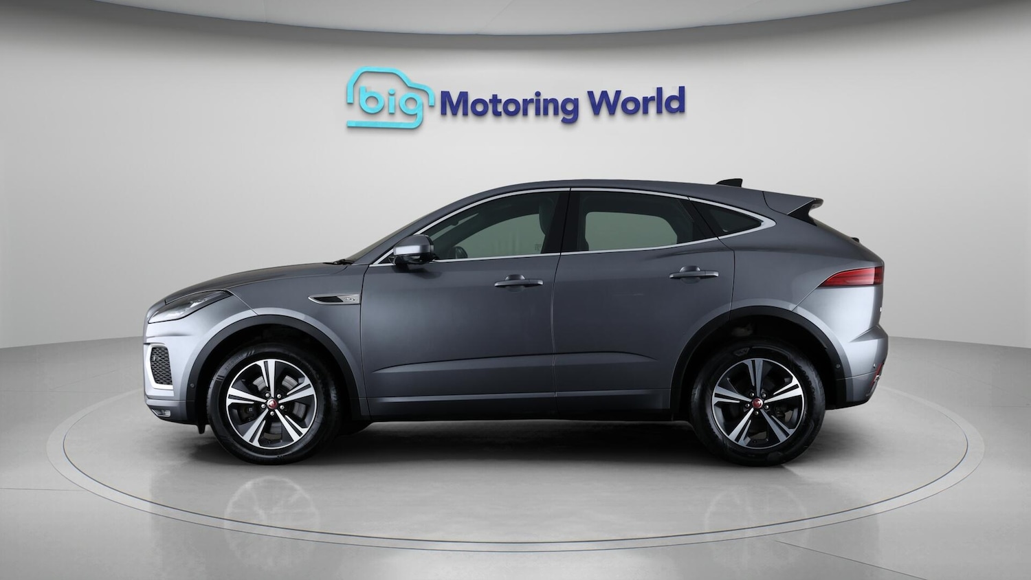 Used Jaguar E-Pace 2021 for sale - 76109058: Photo 5