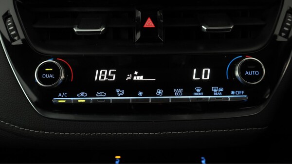 Used Toyota Corolla 2021 for sale - 76306970: Photo 13