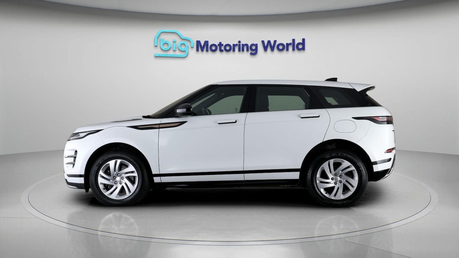 Used Land Rover Range Rover Evoque 2023 for sale - 77907740: Photo 4