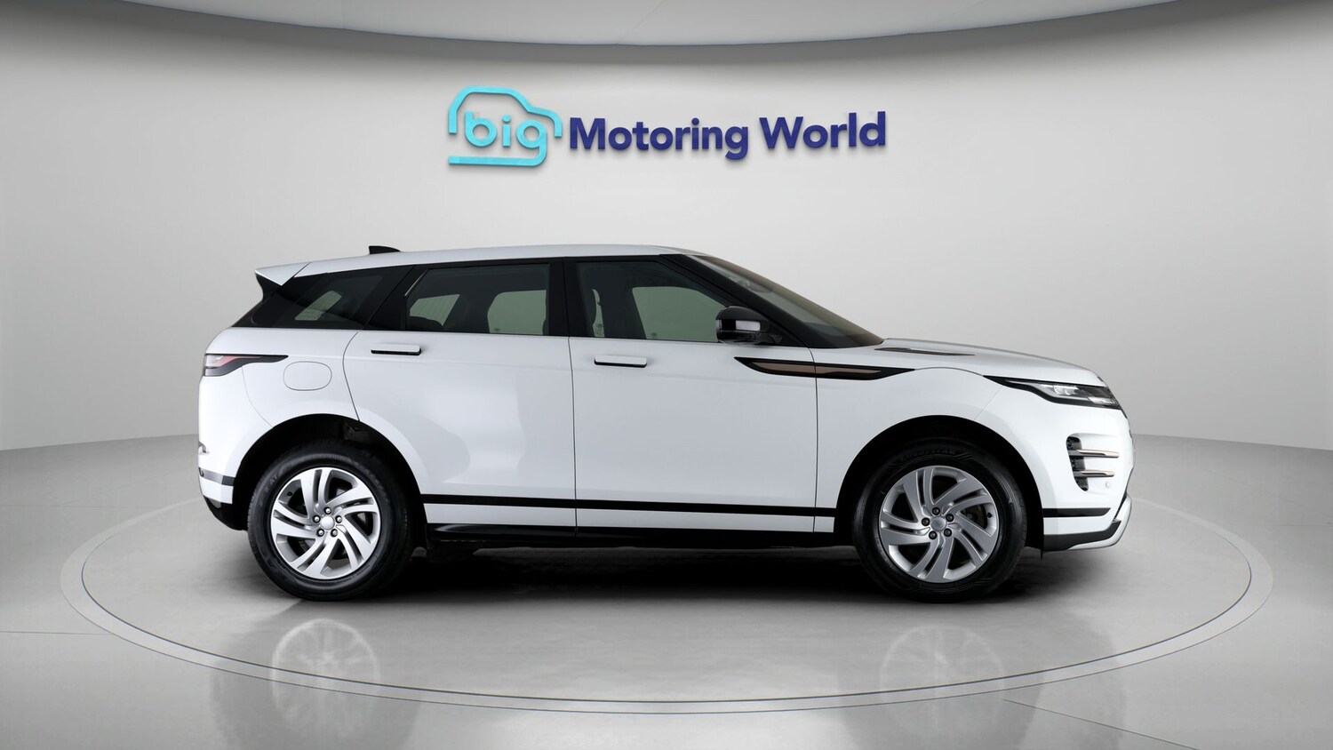 Used Land Rover Range Rover Evoque 2023 for sale - 77907740: Photo 8