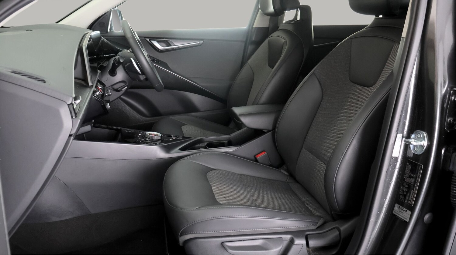 Used Kia Niro 2023 for sale - 77577018: Photo 14