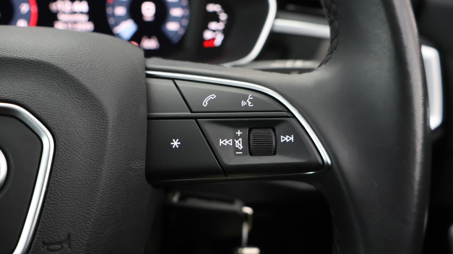 Used Audi Q3 2021 for sale - 76752496: Photo 25