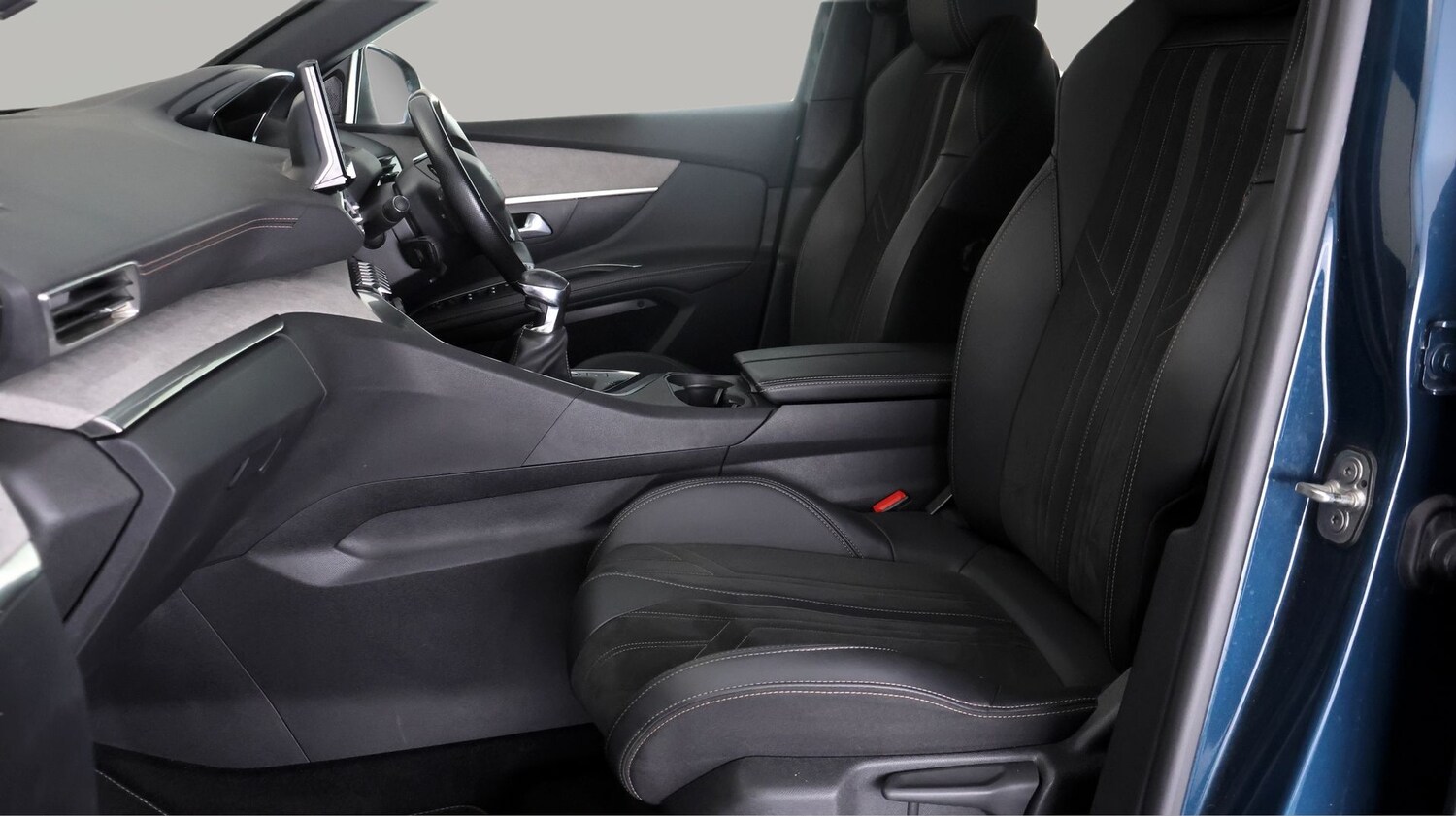 Used Peugeot 5008 2021 for sale - 77984987: Photo 14