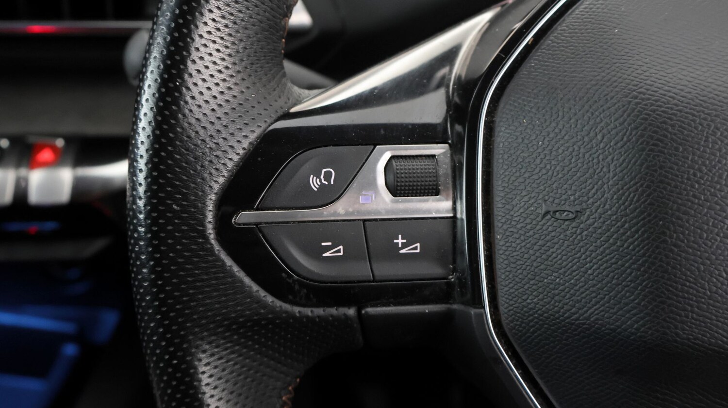 Used Peugeot 5008 2021 for sale - 77984987: Photo 25