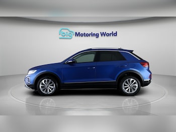 Used Volkswagen T-Roc 2023 for sale - 78584093: Photo