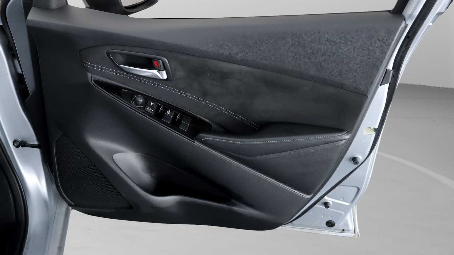 Used Mazda Mazda2 2023 for sale - 77746115: Photo 14