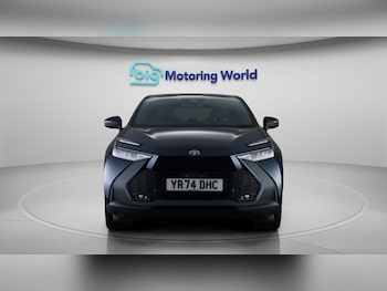 Used Toyota C-HR 2024 for sale - 77935925: Photo