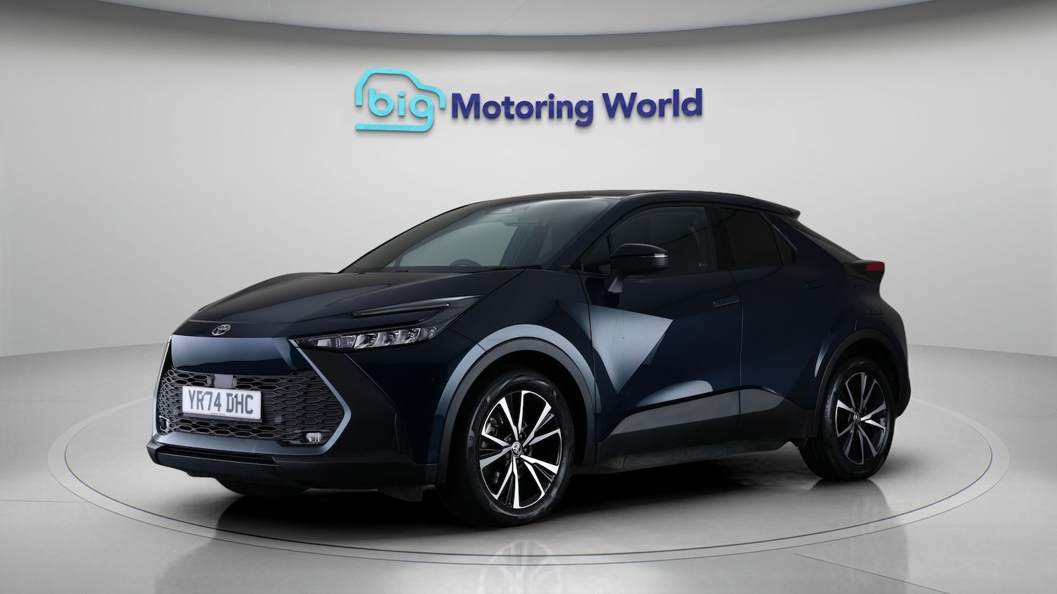 Used Toyota C-HR 2024 for sale - 77935925: Photo 3