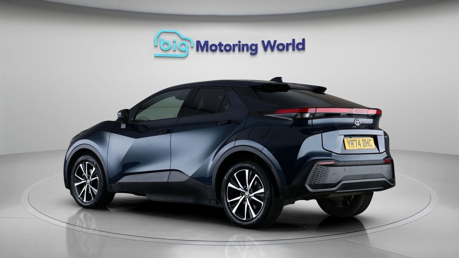 Used Toyota C-HR 2024 for sale - 77935925: Photo 5