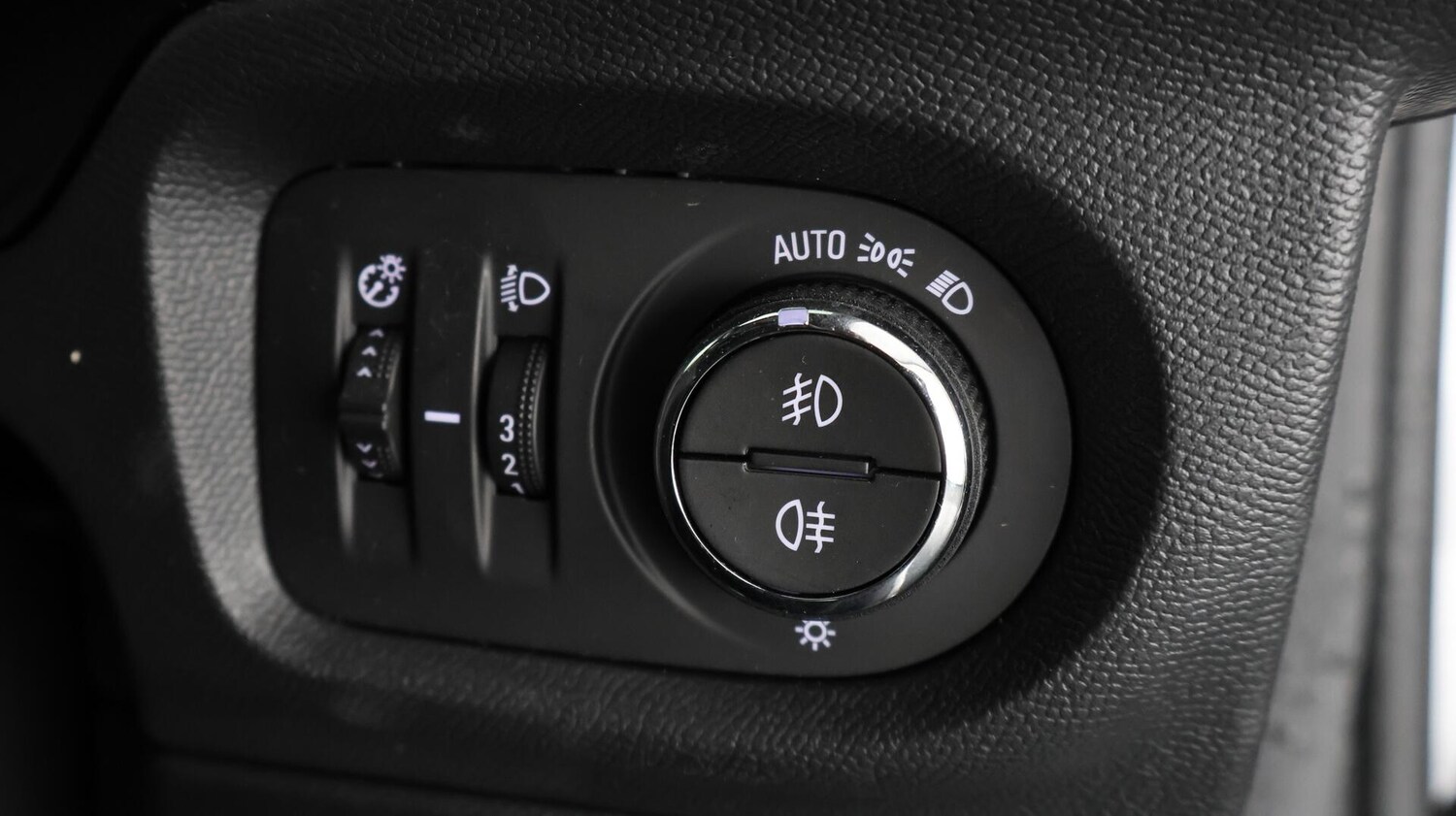 Used Vauxhall Corsa 2023 for sale - 76227535: Photo 23