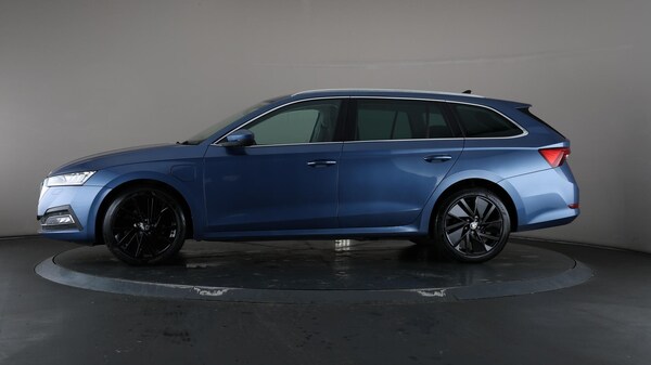 Used Skoda Octavia 2021 for sale - 76239609: Photo 39