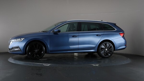 Used Skoda Octavia 2021 for sale - 76239609: Photo 40