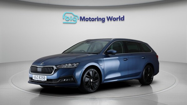 Used Skoda Octavia 2021 for sale - 76239609: Photo 4
