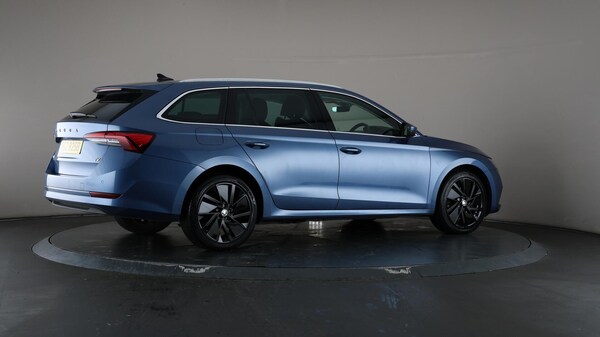 Used Skoda Octavia 2021 for sale - 76239609: Photo 65