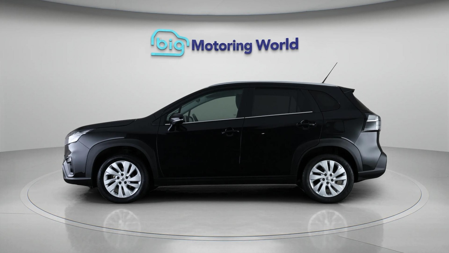 Used Suzuki SX4 S-Cross 2023 for sale - 76307379: Photo 5