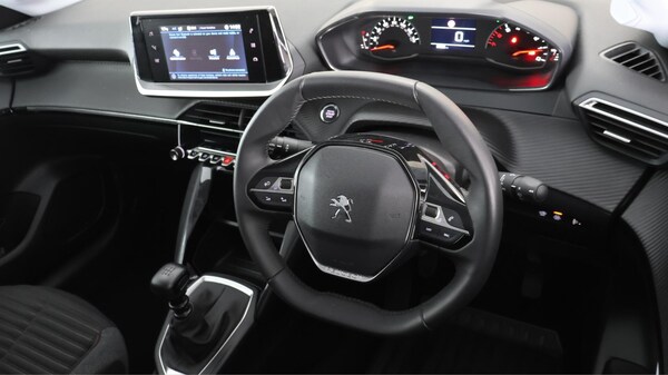 Used Peugeot 208 2023 for sale - 76251116: Photo 10