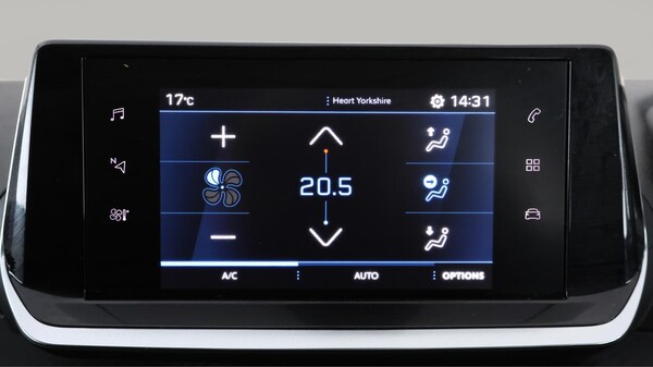 Used Peugeot 208 2023 for sale - 76251116: Photo 12