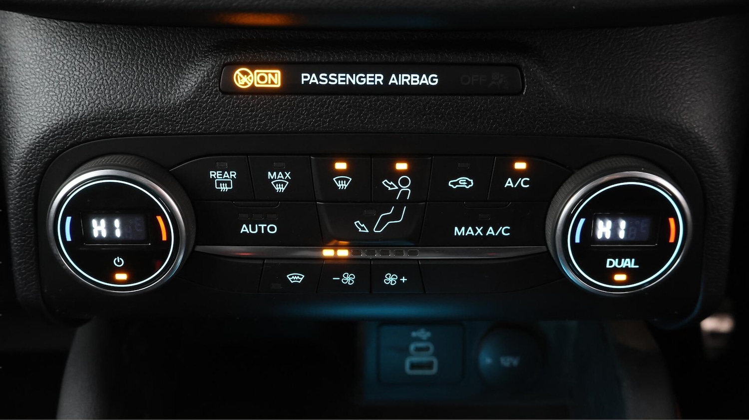 Used Ford Kuga 2022 for sale - 76573737: Photo 13