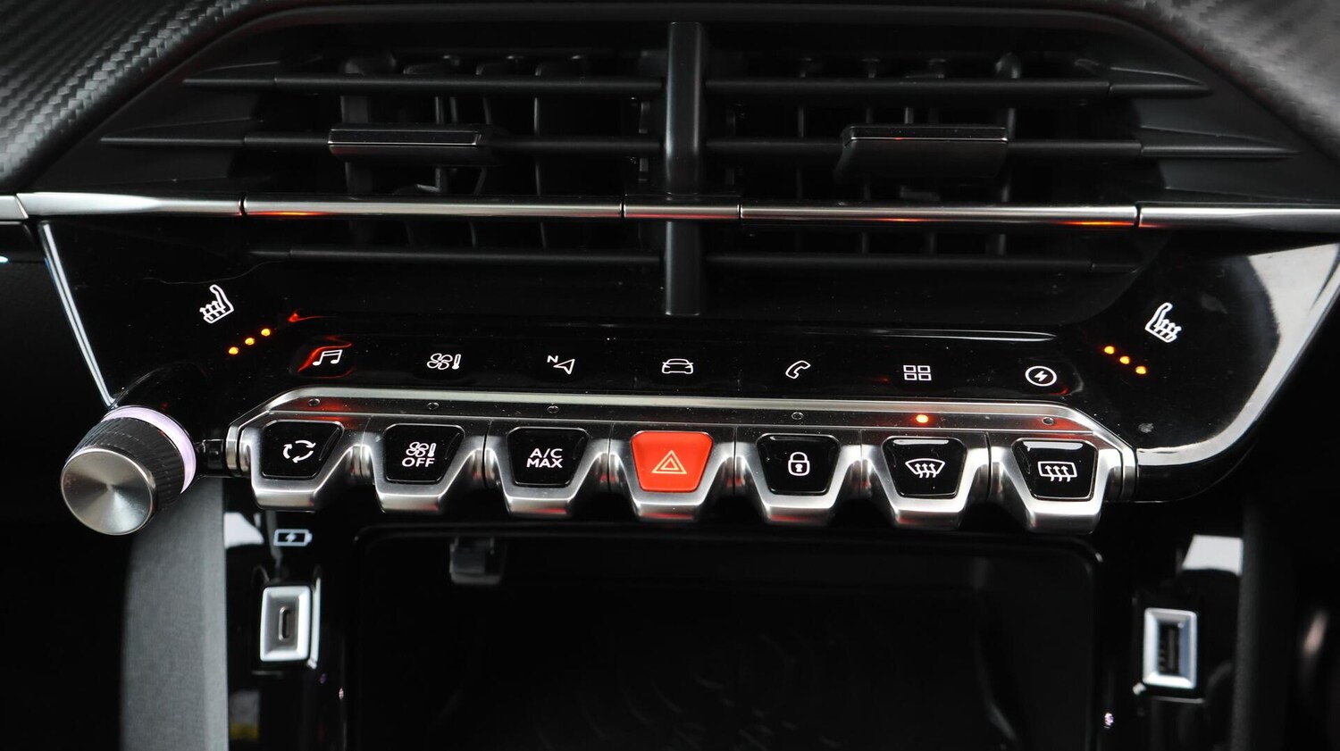 Used Peugeot E-2008 2021 for sale - 76381174: Photo 22