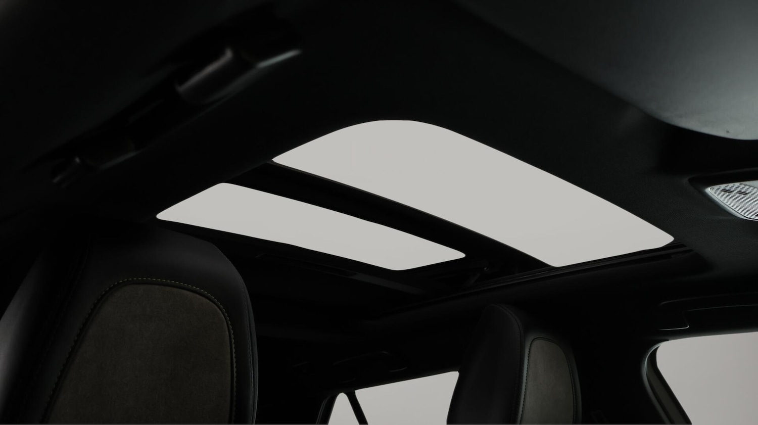 Used Peugeot E-2008 2021 for sale - 76381174: Photo 27