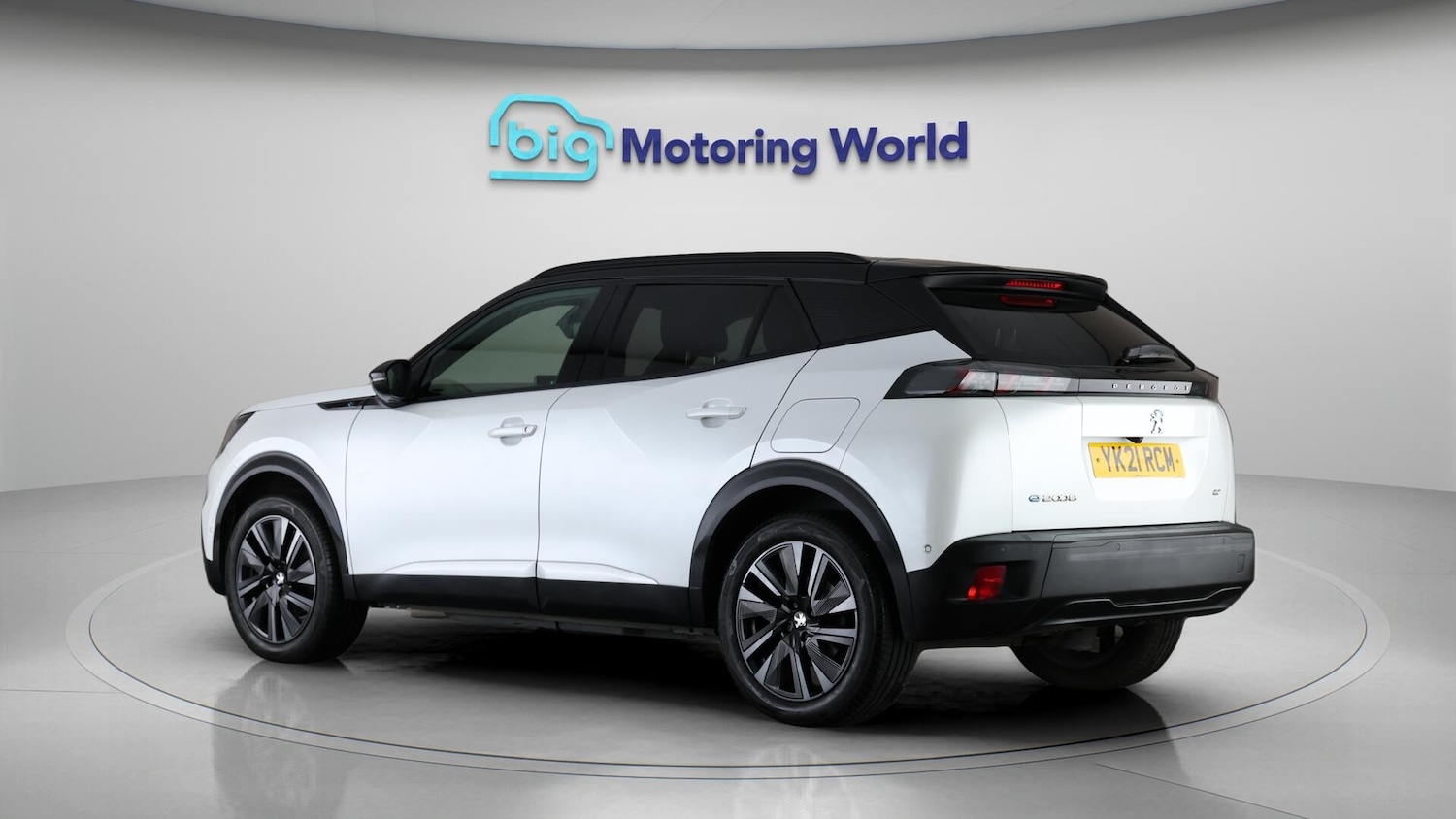 Used Peugeot E-2008 2021 for sale - 76381174: Photo 5