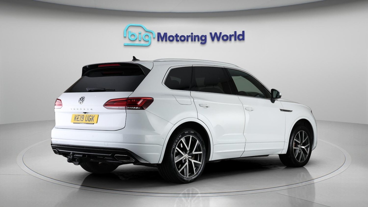 Used Volkswagen Touareg 2019 for sale - 76381300: Photo 7
