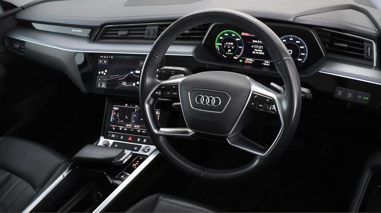Used Audi e-tron 2021 for sale - 76472469: Photo 10