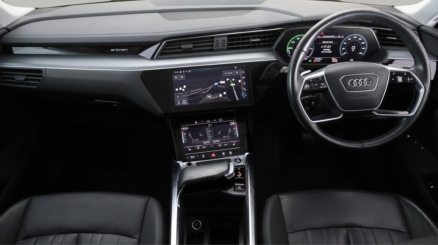 Used Audi e-tron 2021 for sale - 76472469: Photo 14