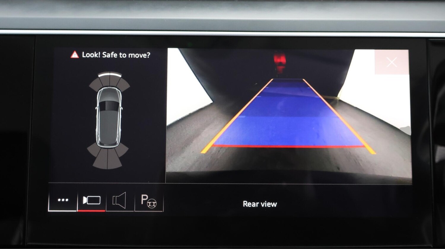 Used Audi e-tron 2021 for sale - 76472469: Photo 27