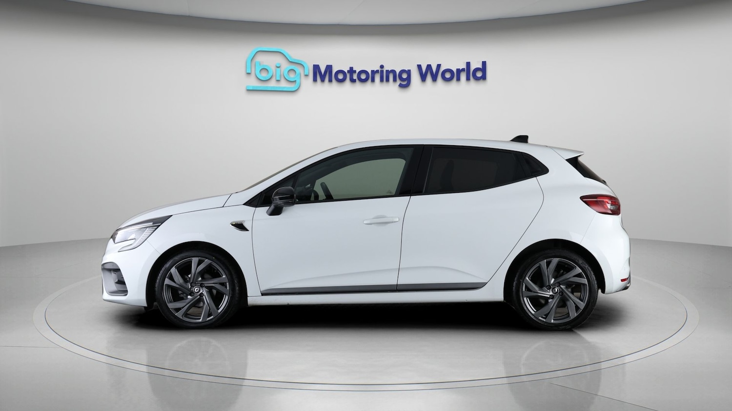 Used Renault Clio 2023 for sale - 77461916: Photo 4