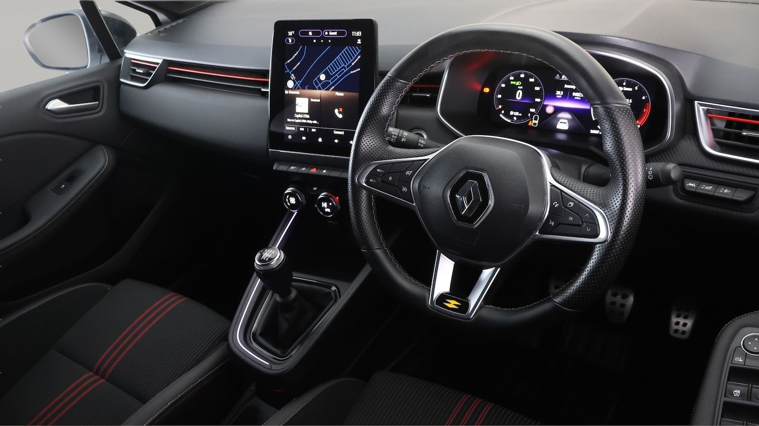 Used Renault Clio 2023 for sale - 77461916: Photo 9