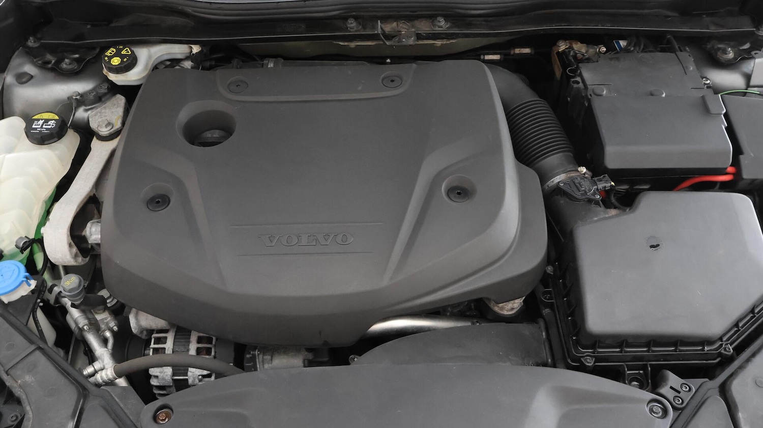 Used Volvo V40 2018 for sale - 76123026: Photo 19