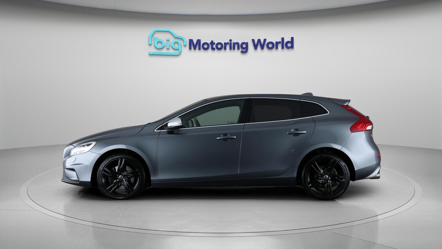 Used Volvo V40 2018 for sale - 76123026: Photo 4