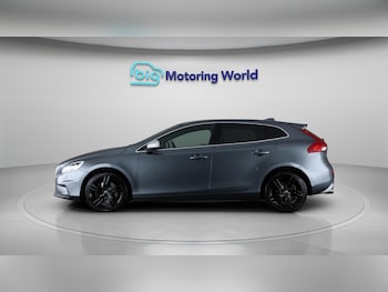 Used Volvo V40 2018 for sale - 76123026: Photo 4