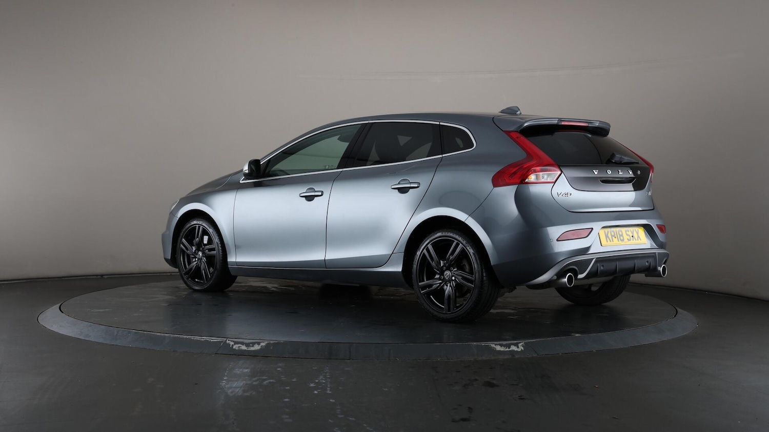 Used Volvo V40 2018 for sale - 76123026: Photo 73
