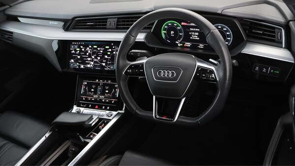 Used Audi e-tron 2022 for sale - 76327382: Photo 10