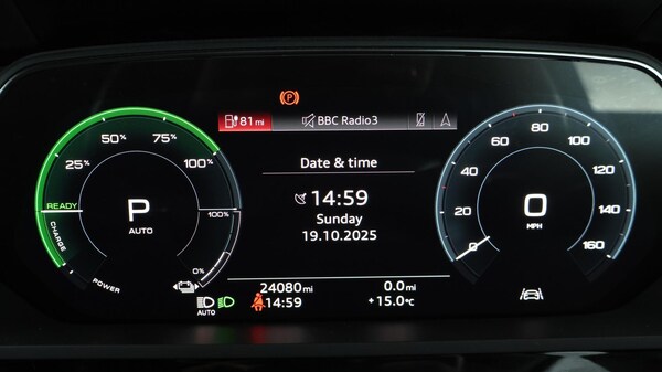 Used Audi e-tron 2022 for sale - 76327382: Photo 11