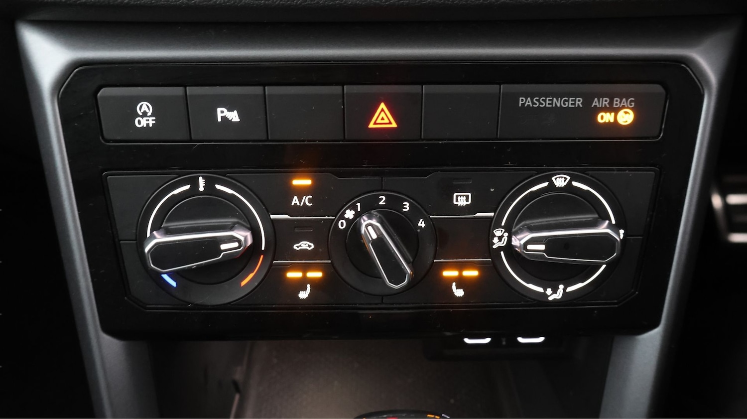 Used Volkswagen T-Cross 2022 for sale - 77891827: Photo 12