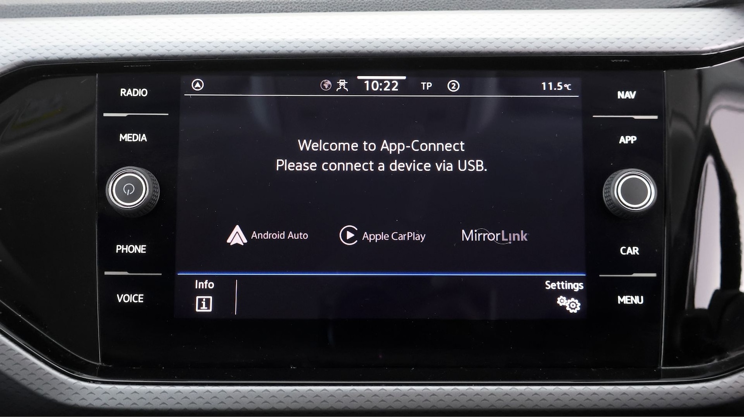 Used Volkswagen T-Cross 2022 for sale - 77891827: Photo 24