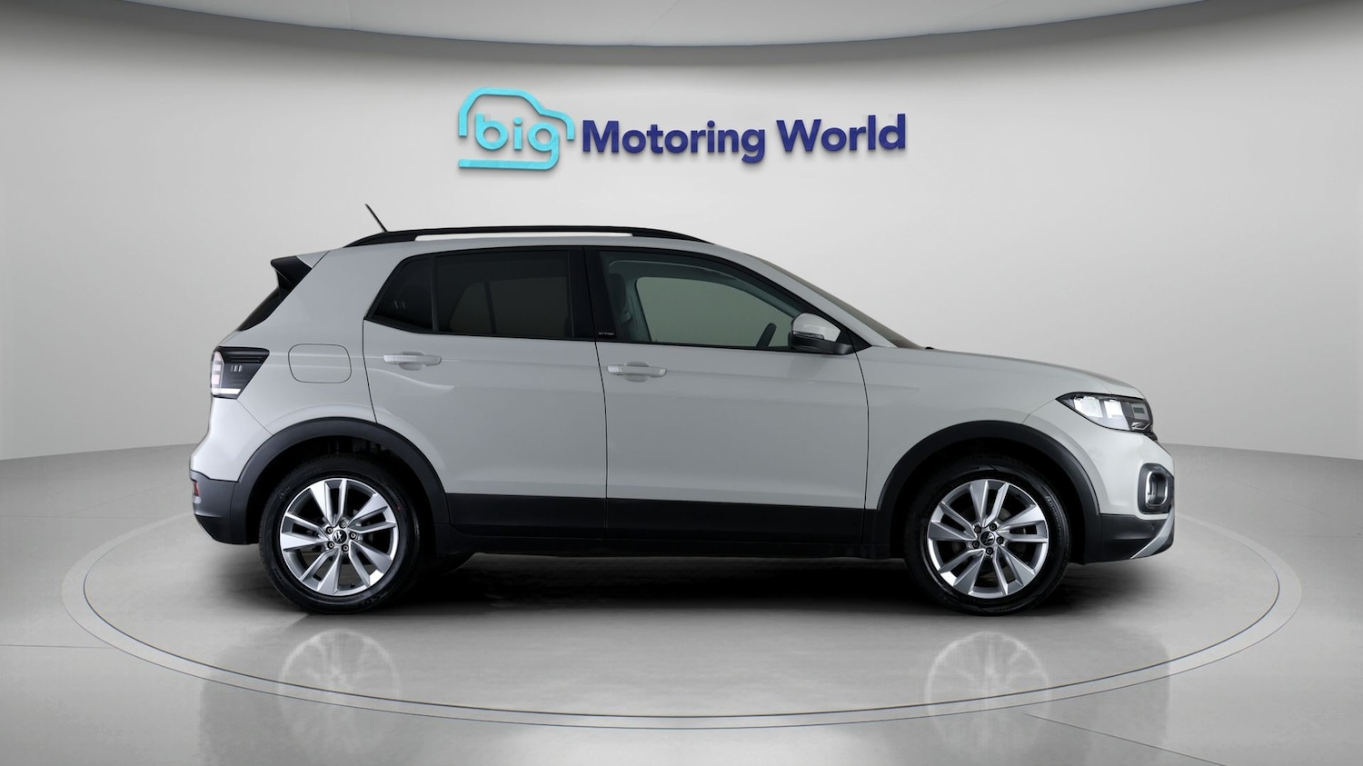 Used Volkswagen T-Cross 2022 for sale - 77891827: Photo 8