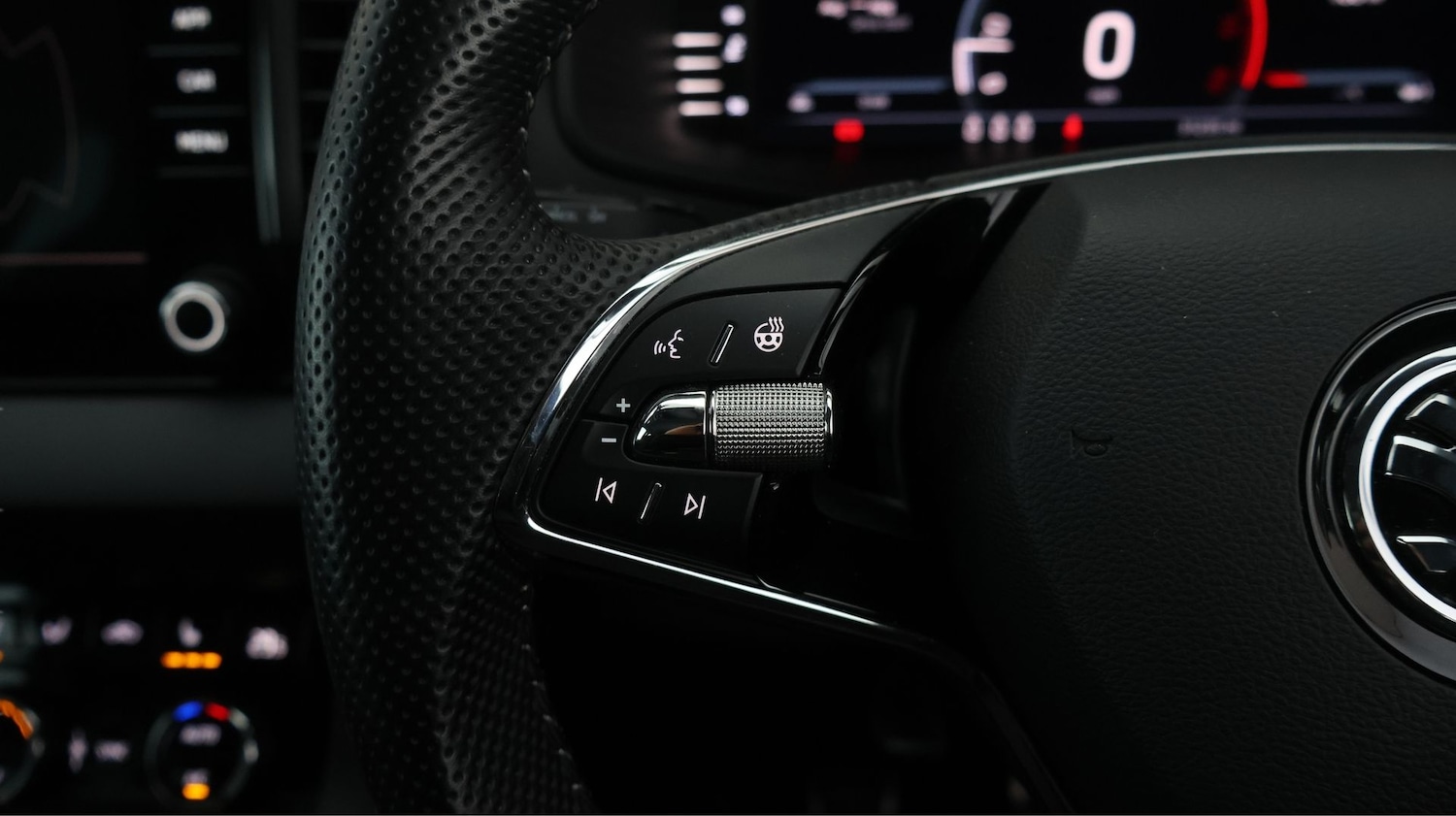 Used Skoda Karoq 2021 for sale - 77399493: Photo 23