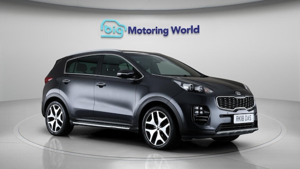 Used Kia Sportage 2018 for sale - 76179418: Photo 2