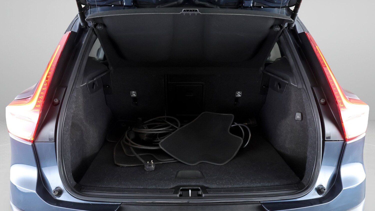 Used Volvo XC40 2022 for sale - 77934862: Photo 16