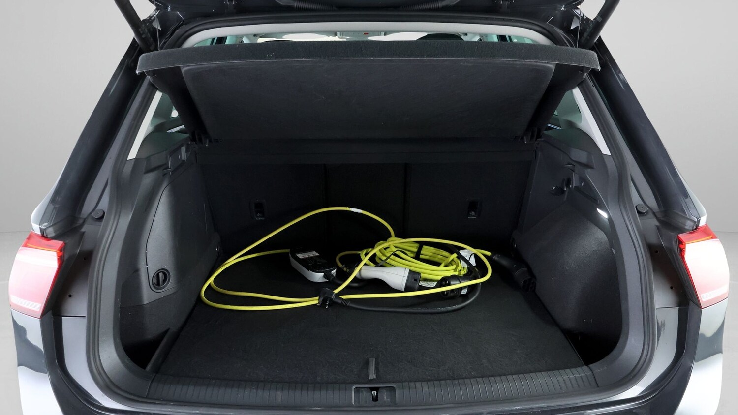 Used Volkswagen Tiguan 2023 for sale - 78106102: Photo 16